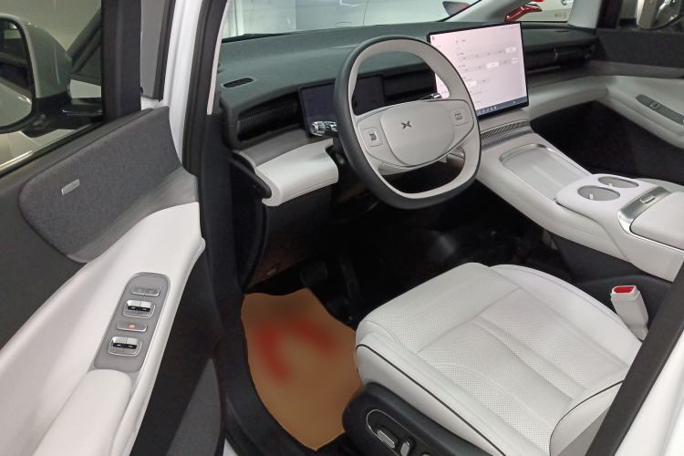 Used XPeng X9 2024 702 Ultra-Long Range Pro