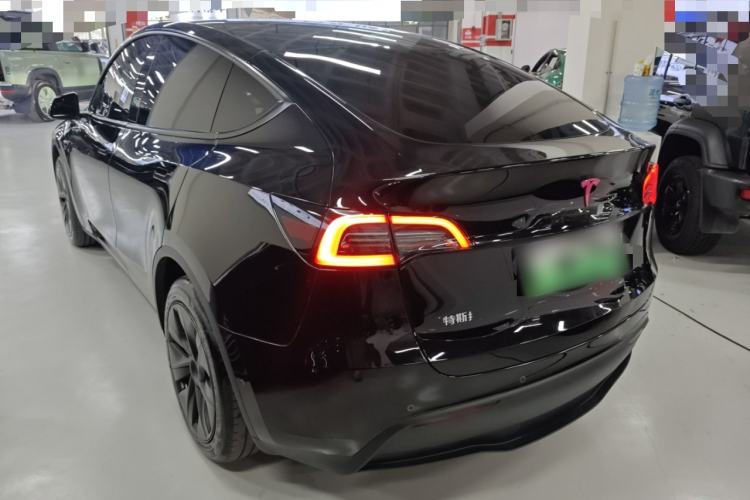 Used Tesla Model Y 2023 Rear-Wheel-Drive Version