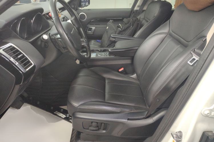 Used Land Rover Discovery 2019 3.0 SC V6 SE