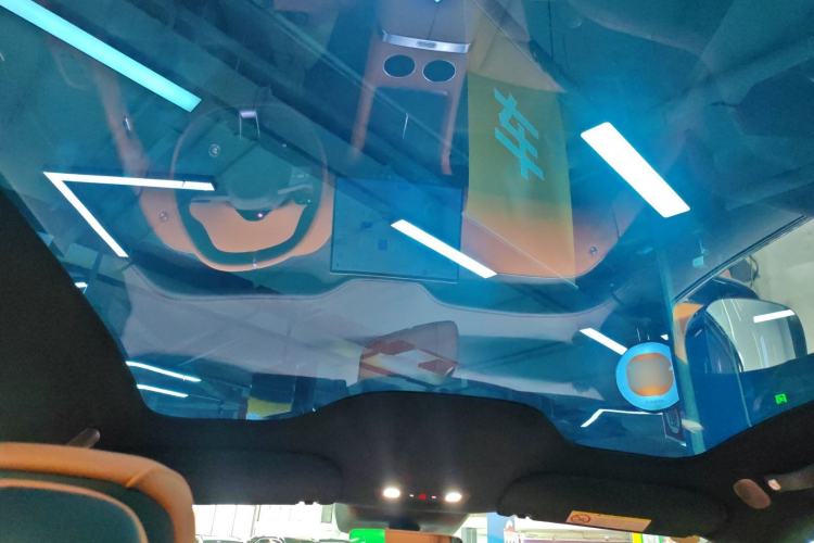 Used Xiaomi Auto YU7 2025 Ultra-Long Range High-Performance All-Wheel-Drive Max Edition
