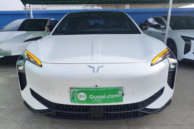 Used Hongqi EH7 2024 690 Pro
