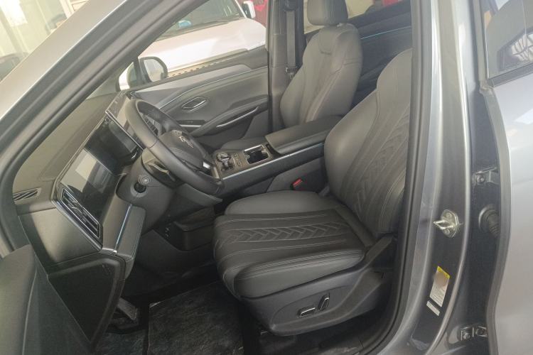 Used BYD Song L DM-i 2025 Intelligent Driving Version 160 km Beyond-Range Type
