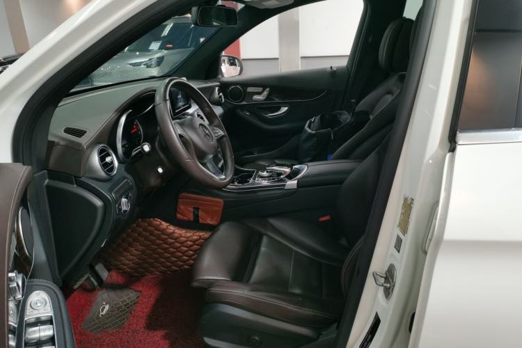 Used Mercedes-Benz GLC 2016 GLC 260 4MATIC Dynamic Edition
