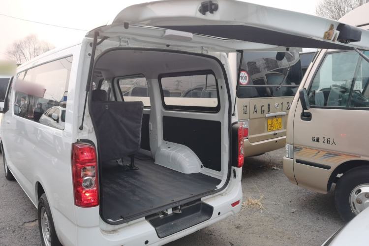 Used Chana Ruixing EM80 2025 Passenger Version Comfort Model 6 Seats 260 km Range Liftback Door 60 kW
