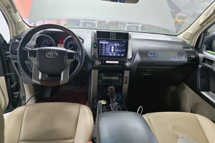 Used Toyota Prado 2013 2.7L Automatic Low-Power Version Middle East Edition
