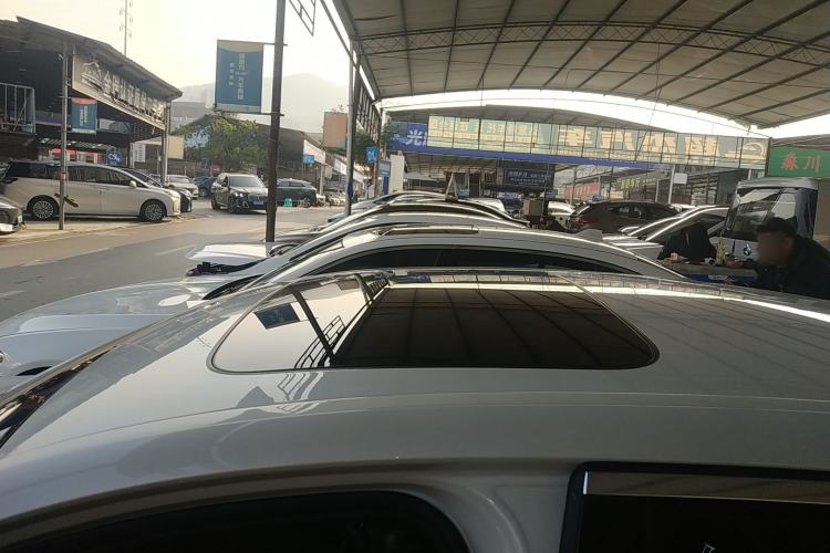 Used BMW 5 Series 2019 Facelifted 525Li Luxury Package
