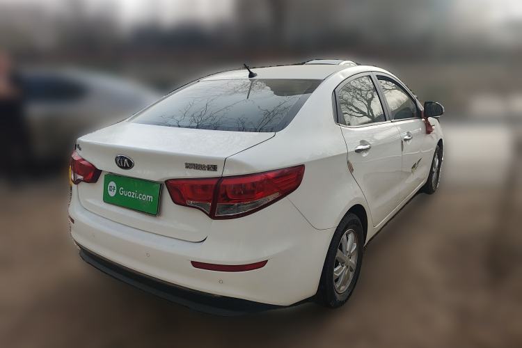 Used Kia K2 2015 Sedan 1.4L MT GLS