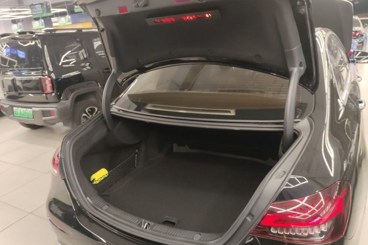 Used Mercedes-Benz E-Class 2022 E 300 L Stylish Model
