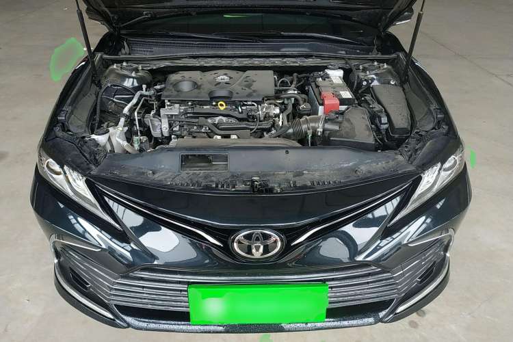 Used Toyota Camry 2021 2.0G Luxury Edition
