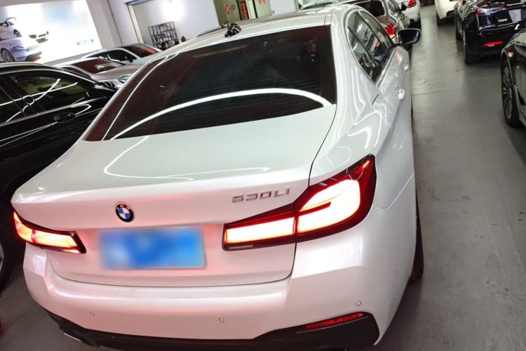 Used BMW 5 Series 2021 530Li Leading Model M Sport Package
