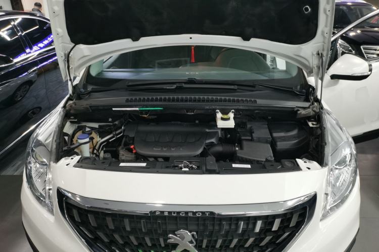 Used Peugeot 3008 2016 2.0L Automatic Classic Edition
