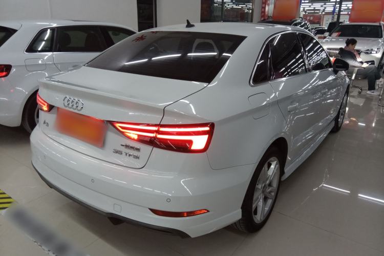 Used Audi A3 2020 Limousine 35 TFSI Fashion Edition China VI Emission Standard