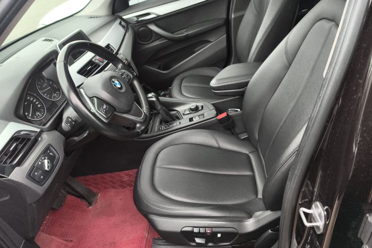 Used BMW X1 2018 sDrive20Li Leading Model
