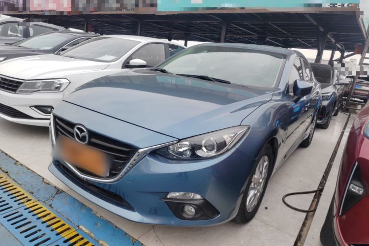 Used Mazda Mazda 3 Axela 2016 Sedan 1.5L Automatic Comfort Model
