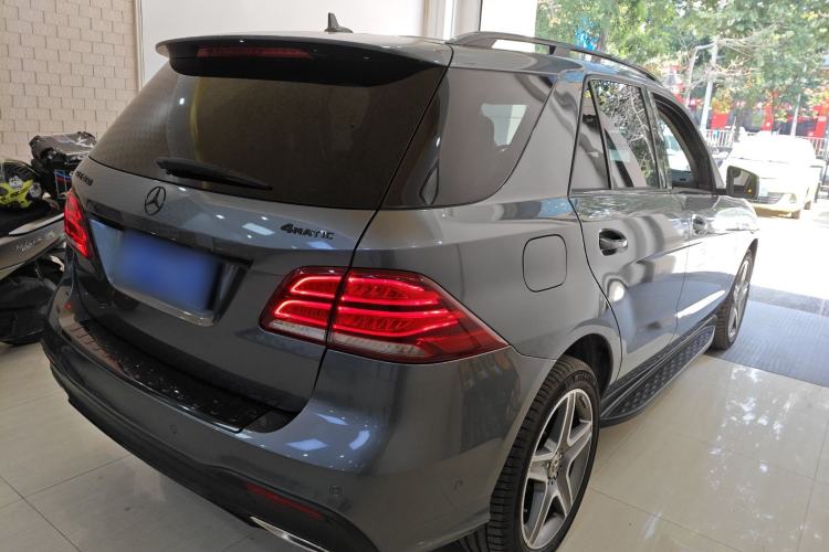 Used Mercedes-Benz GLE-Class 2017 GLE 400 4MATIC Middle East version