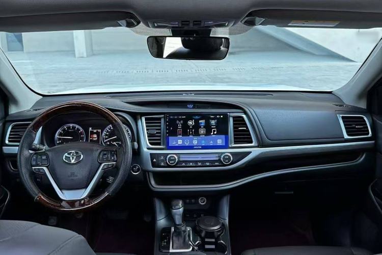 Used Toyota Highlander 2021 2.0T Four-Wheel Drive Prestige Version 7 Seats