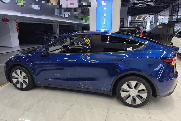 Used Tesla Model Y 2021 Standard Range Rear-Wheel Drive Version