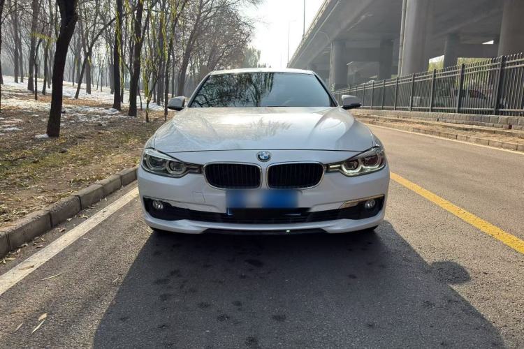 Used BMW 3 Series 2016 320Li Ambition Model
