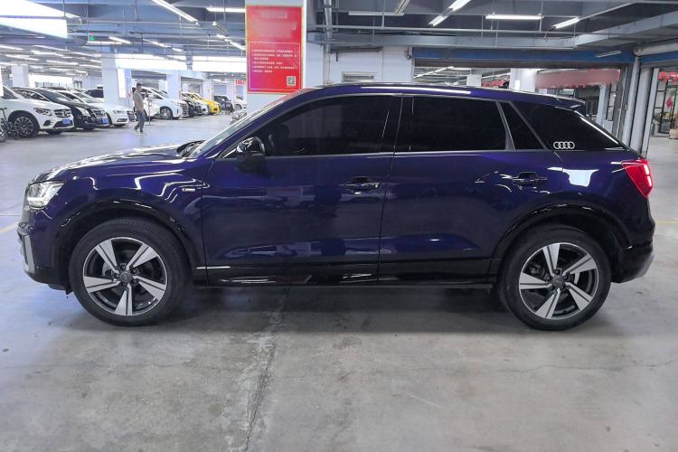 Used Audi Q2L 2021 35 TFSI Fashion Dynamic Model
