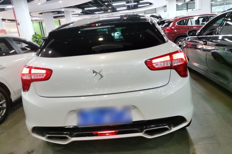 Used  5 2018 30THP P-Line Sport Model
