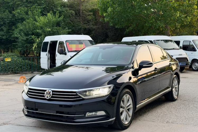 Used Volkswagen Magotan 2019 330TSI DSG Luxury Model China V Standard
