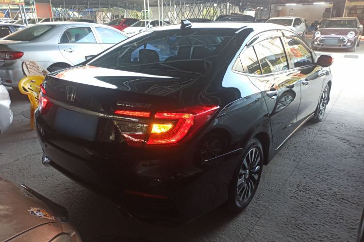 Used Honda Crider 2015 1.8L Automatic Luxury Edition
