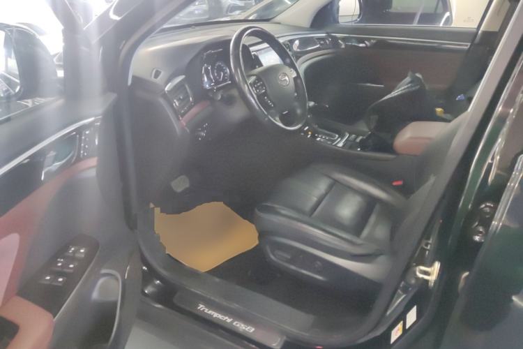 Used GAC Trumpchi GS8 2017 320T Two-Wheel Drive Luxury Smart Connectivity Version (7 Seats)
