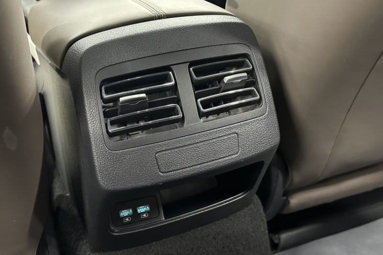 Used BYD Qin PLUS 2023 Champion Edition DM-i 120KM Beyond Model
