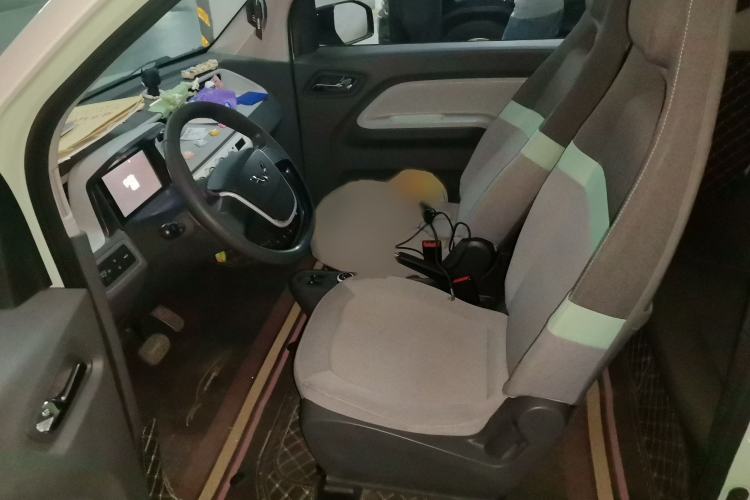 Used Wuling Hongguang MINIEV 2021 Macaron Premium Model – Lithium Iron Phosphate