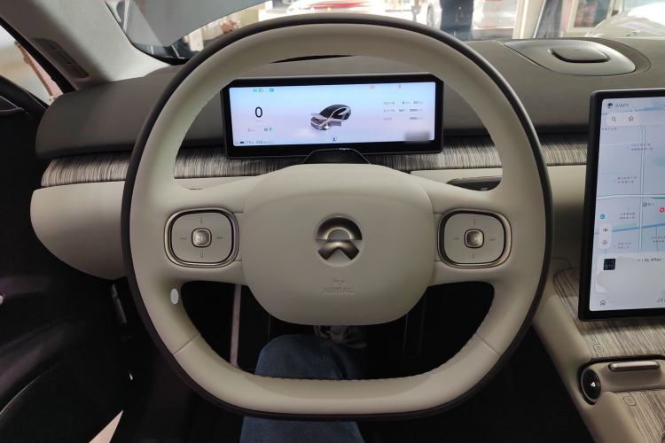 Used Nio ET7 2024 75 kWh Executive Edition
