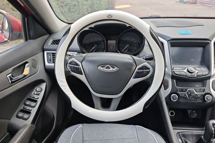 Used Chery Arrizo 7 2015 1.5T Manual ZhiShang Edition
