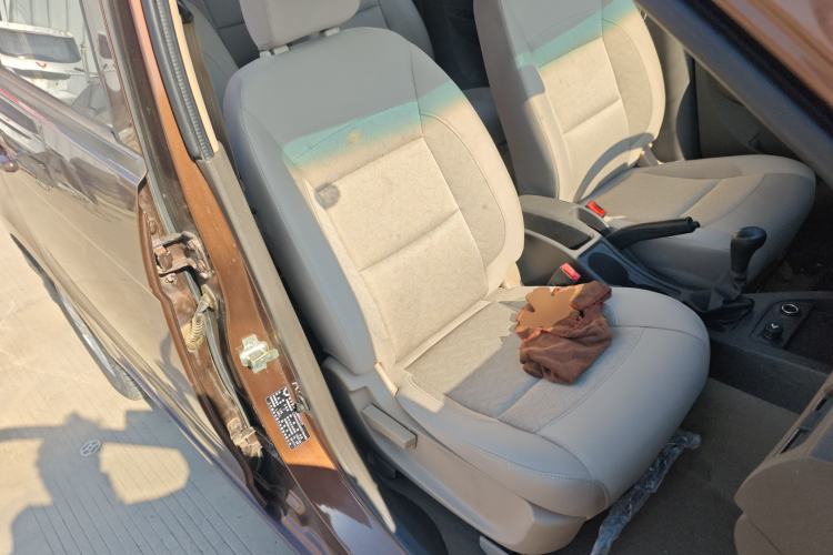 Used Wuling Hongguang 2014 1.5L S Standard Version
