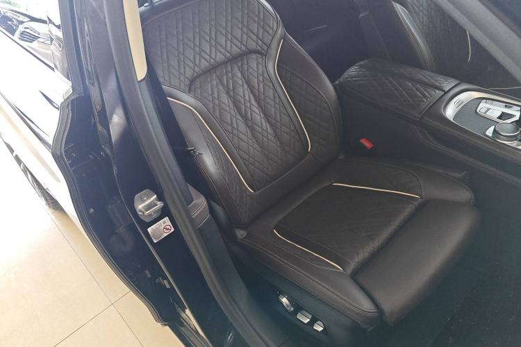 Used BMW 7 Series 2019 Restyled 740Li Leading Luxury Package
