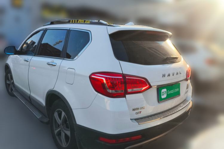 Used Haval H6 2015 Revised Version Sport Edition 1.5T Manual Transmission Two-Wheel Drive Elite Grade
