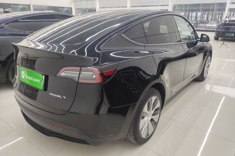 Used Tesla Model Y 2022 Rear-Wheel-Drive Version