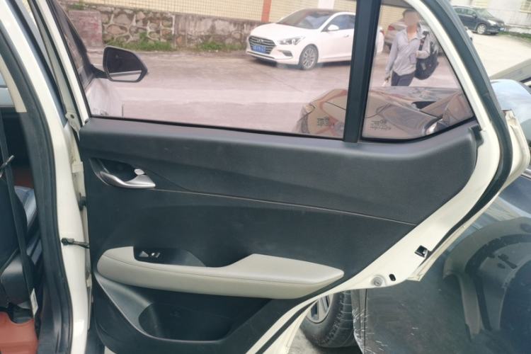 Used Baojun 510 2017 1.5L Automatic Fashion Model