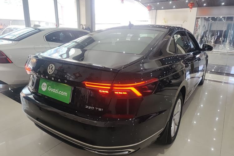 Used Volkswagen Passat 2020 330TSI Elite Edition China VI
