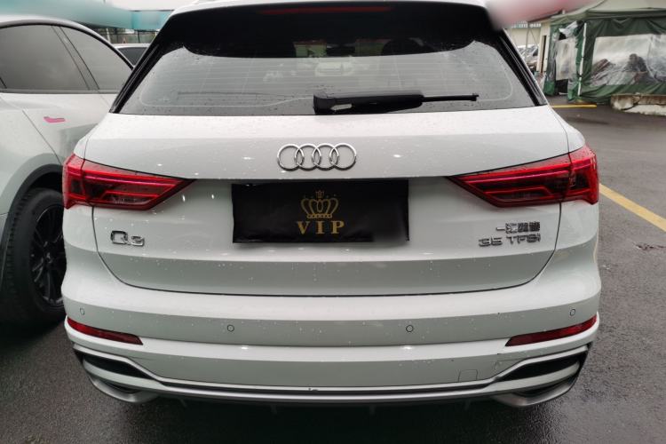 Used Audi Q3 2022 35 TFSI Progressive Dynamic Edition
