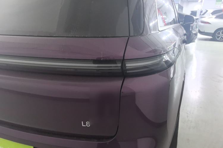 Used Li Auto L8 2023 Pro Model
