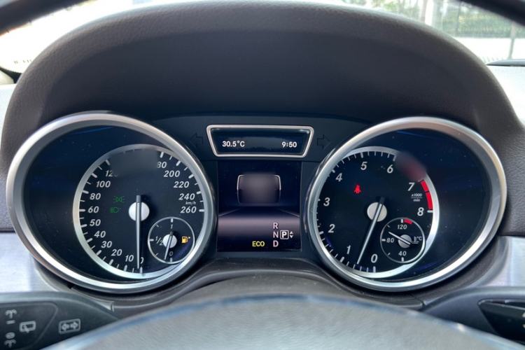 Used Mercedes-Benz M-Class 2015 ML 320 4MATIC