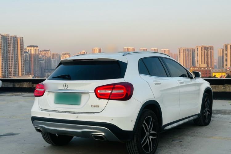 Used Mercedes-Benz GLA 2016 GLA 200 Fashion Model