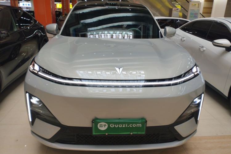 Used  S09 2025 Rear-Drive Ultra+
