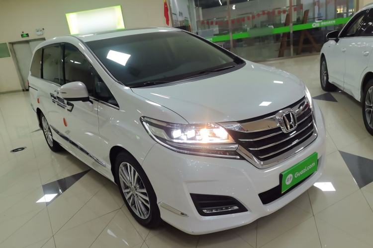 Used Honda Elysion 2016 2.4L Classic Edition
