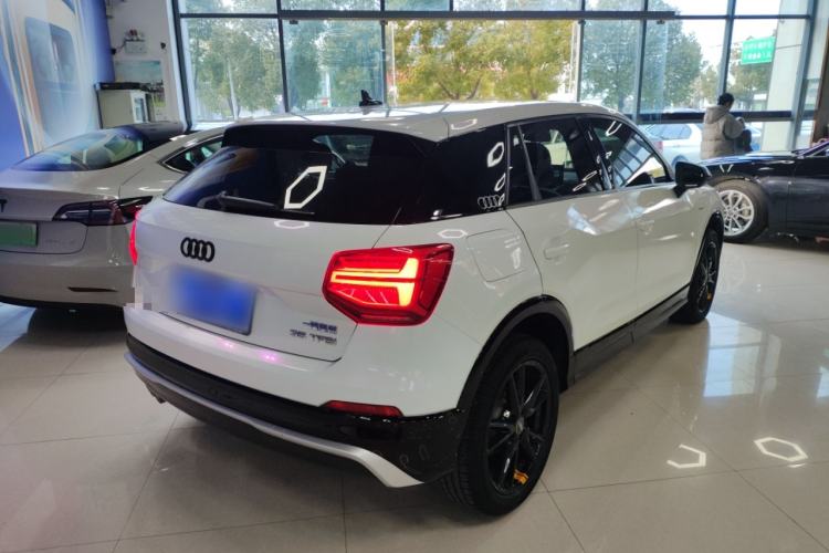 Used Audi Q2L 2018 35 TFSI Launch Exclusive Edition China VI
