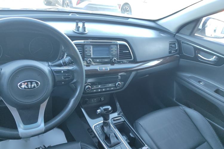 Used Kia K4 2014 1.8L Automatic GLS
