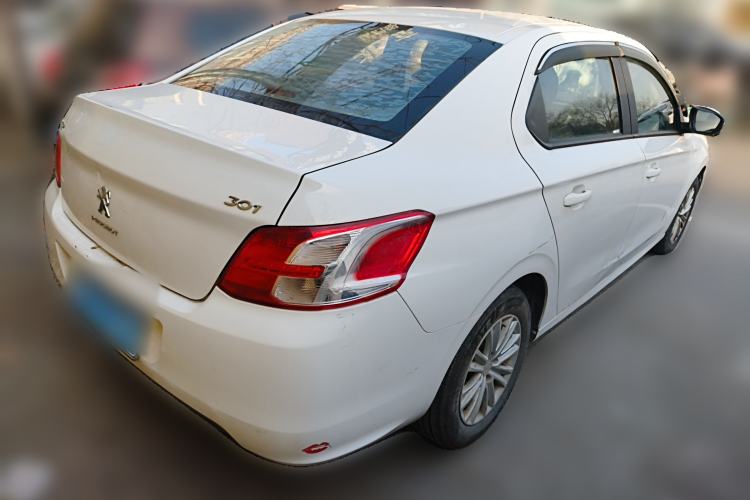 Used Peugeot 301 2016 1.6L Manual Comfort Edition