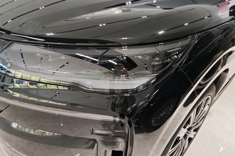 Used Denza N9 2025 Prestige Version
