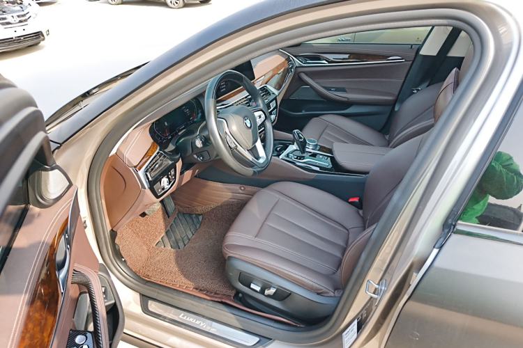 Used BMW 5 Series 2020 525Li Luxury Package