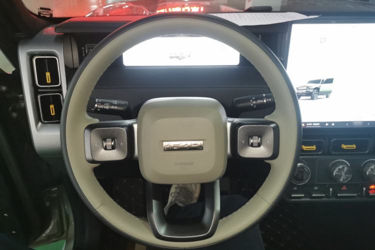 Used  V23 2025 501 Four-Wheel Drive Intelligent Driving Version