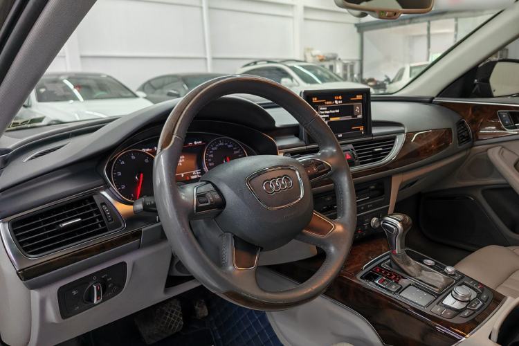 Used Audi A6L 2012 35 FSI Luxury Model
